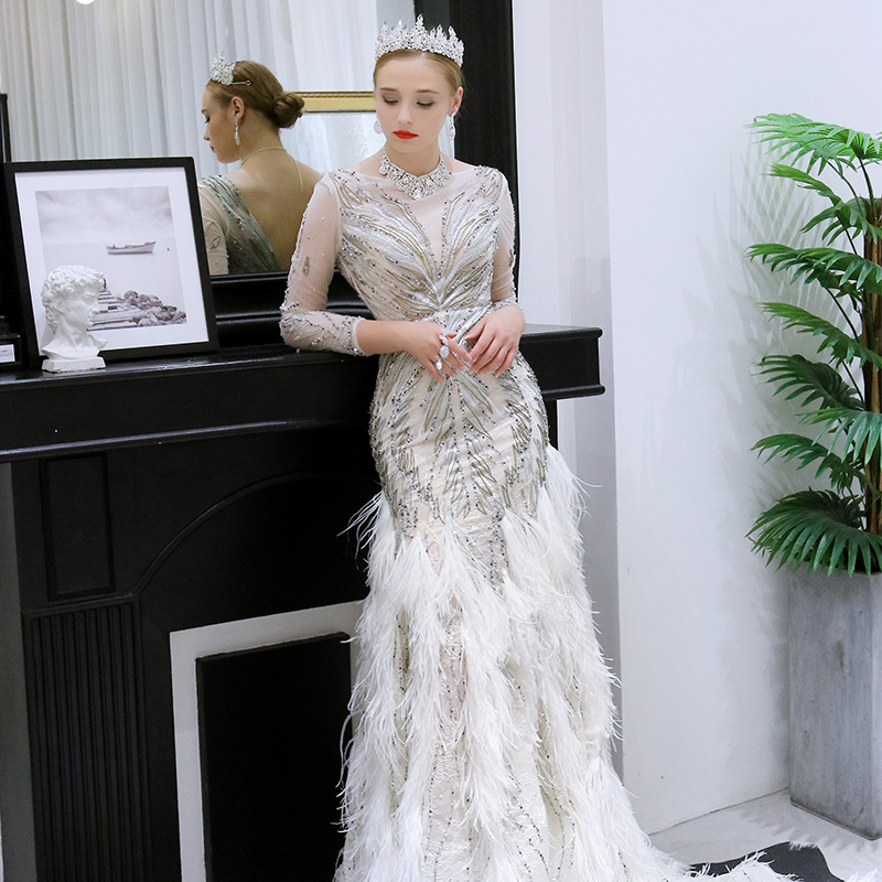 leedyme预售推荐重工定制钉珠礼服长款鸵鸟毛性感新娘婚纱包邮