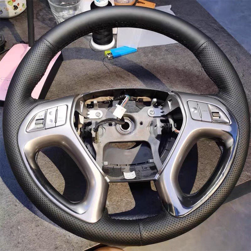 10-12-13-15款北京 现代ix35方向盘套真皮手缝 全包汽车把套 改装