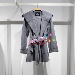 A1AAF4149 女装2025冬专柜正品新款连帽大衣A1AAF4149L5-1999