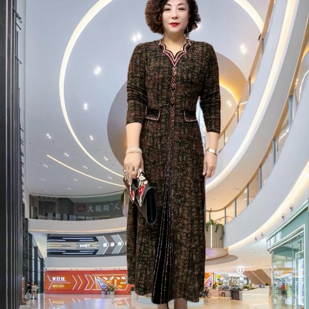 中年妈妈轻奢气质连衣裙2025春季新款高腰遮肉显瘦时尚过膝裙子女