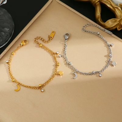 钛钢手链女双层叠戴星月甜美小众设计闺蜜轻奢高级感饰品不掉色