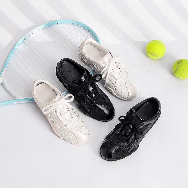 小众褶皱拼接软底休闲运动赛车风白鞋百女小搭复古阿甘德训鞋,女鞋,时尚休闲鞋,淘宝优惠券,粉丝福利购,淘宝优惠卷