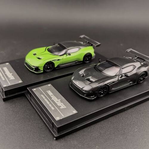 FW 1:64 阿斯顿马丁火神黑炭 铁底 可开前机盖 合金汽车模型
