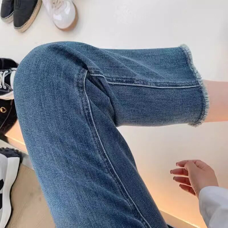 宝妈孕妇牛仔裤春秋外穿直筒裤女秋冬加绒九分裤宽松毛边烟管裤