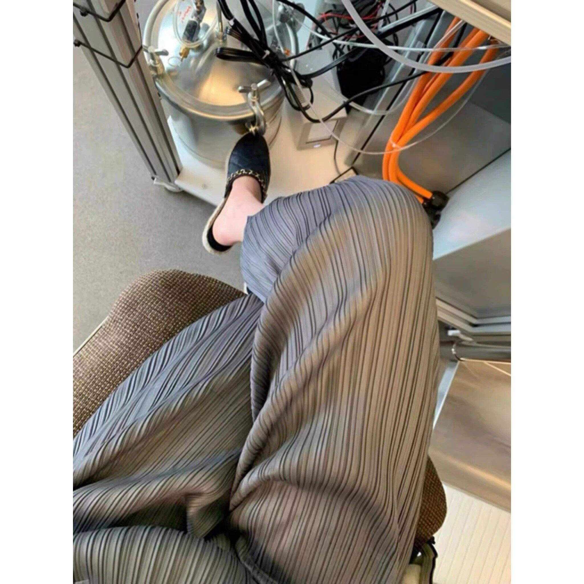 孕妇褶皱直筒裤夏季薄款外穿宽松显瘦不勒肚子九分裤垂感阔腿裤子