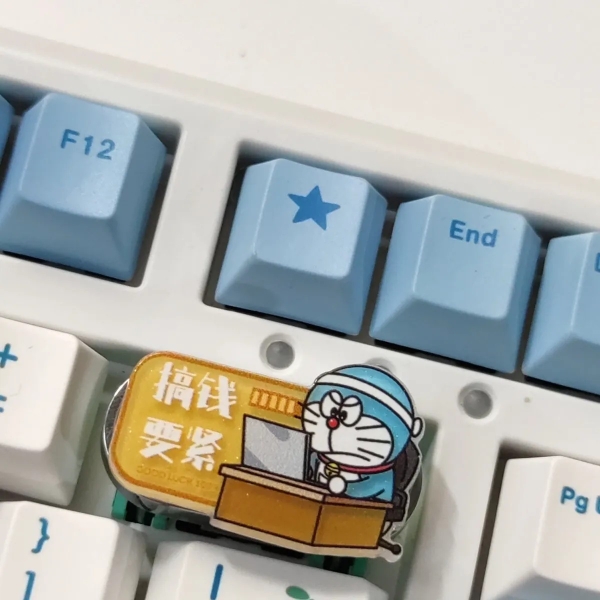 手工哆啦A梦蓝胖子机器猫个性卡通机械键盘退格键帽十字卫星轴