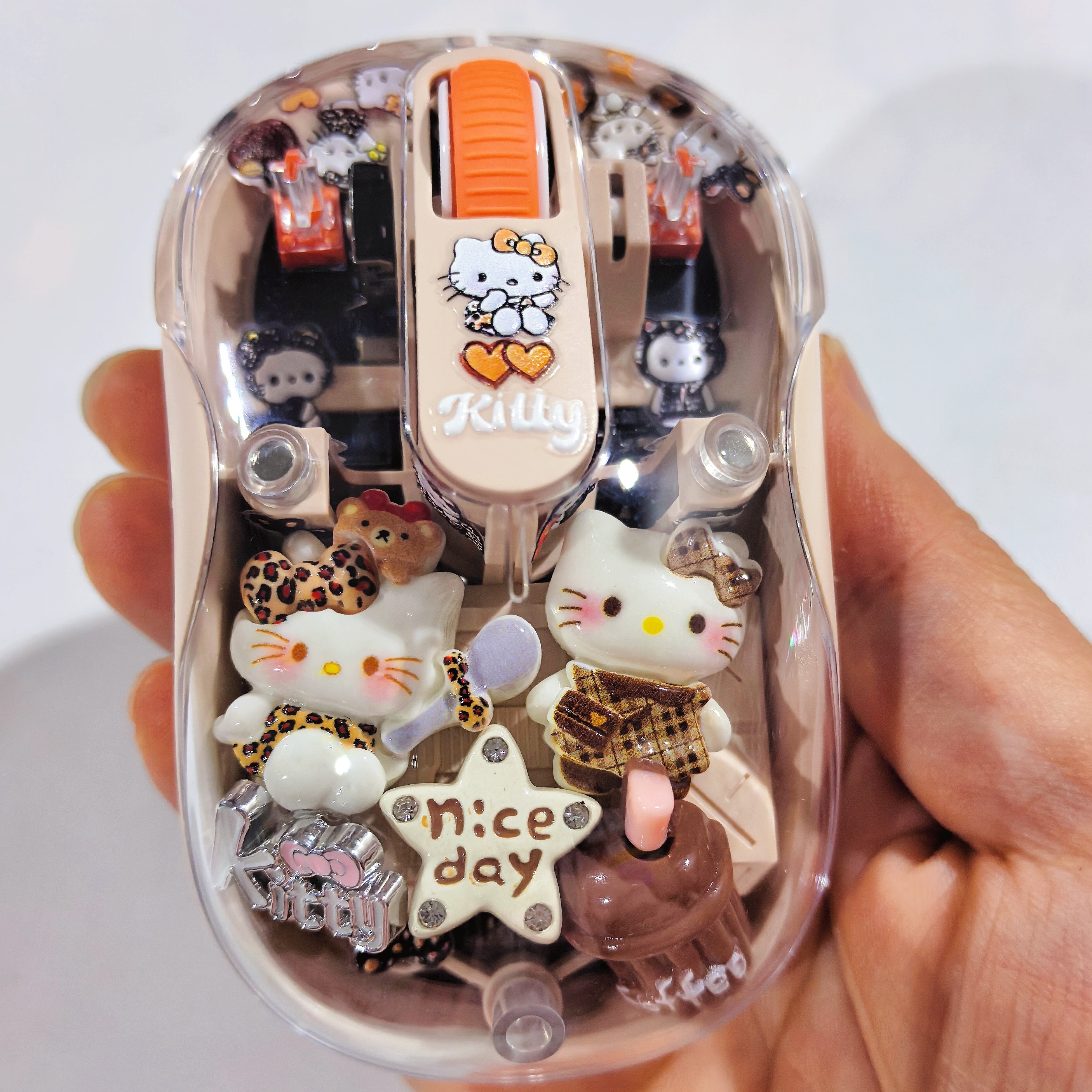 新款HelloKitty鼠标豹纹蓝牙无线透明磁吸可爱卡通办公静音KT鼠标