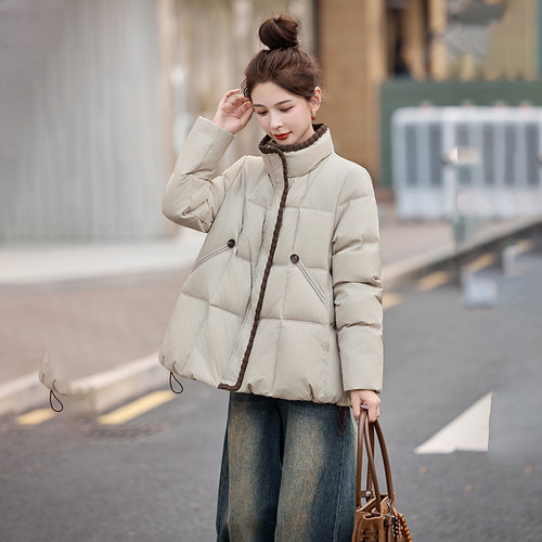 立领白鸭绒显瘦女羽绒服