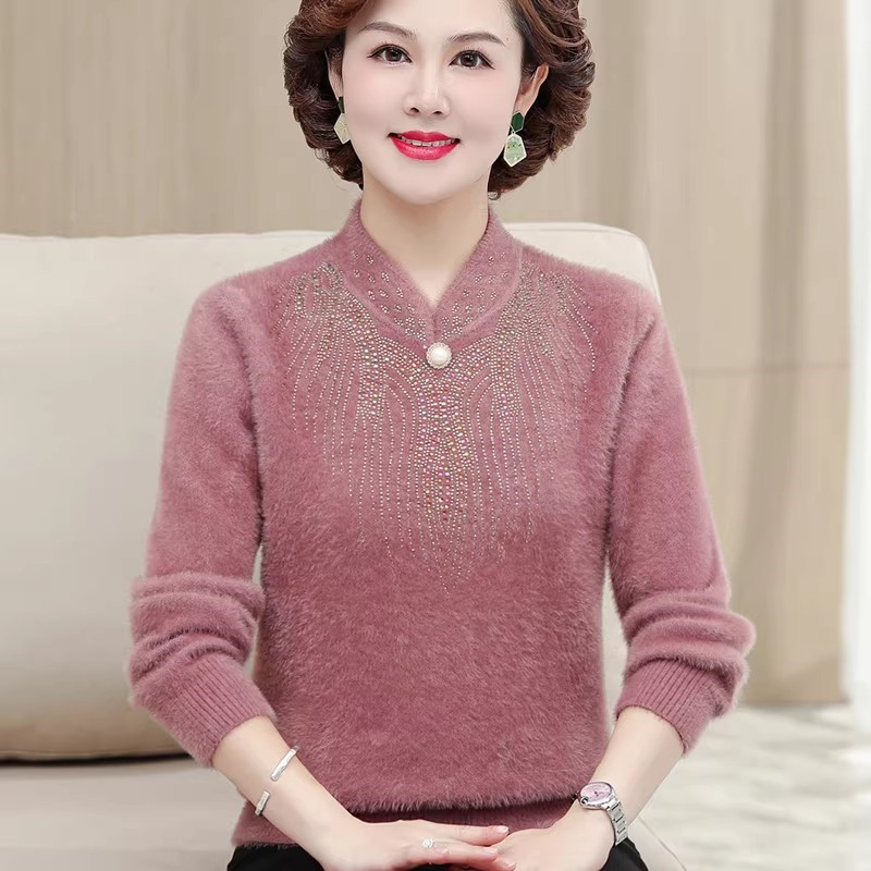 妈妈装新款毛衣2023秋冬加厚水貂绒上衣中老年妇女50岁保暖打底衫