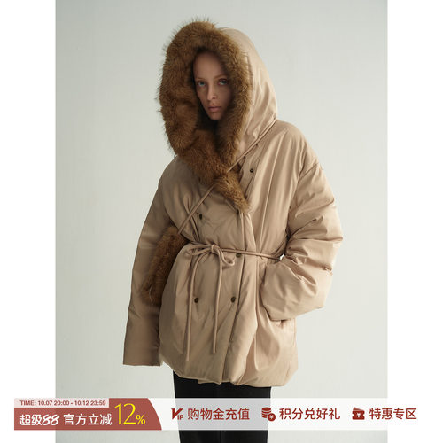 VIKTORIACHAN收腰派克羽绒外套