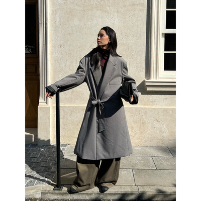 RODERICWONG休闲廓形宽肩大衣女