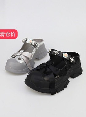 特价II可媚夏款圆头珠片布面蝴蝶结厚底闪钻包头拖鞋女KB25606-16