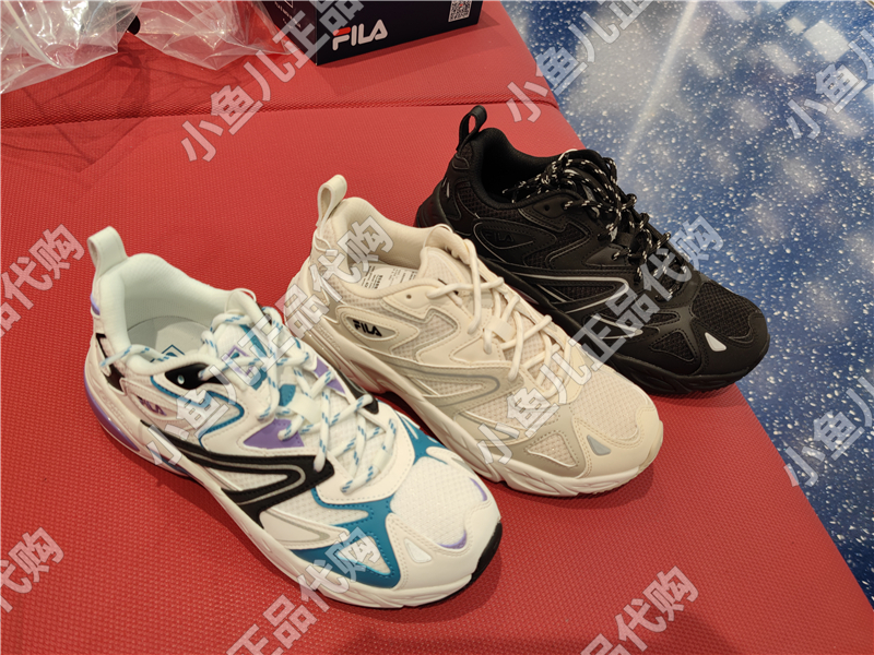 fila斐乐正品女款复古鞋 2021冬季新款舒适运动跑步鞋