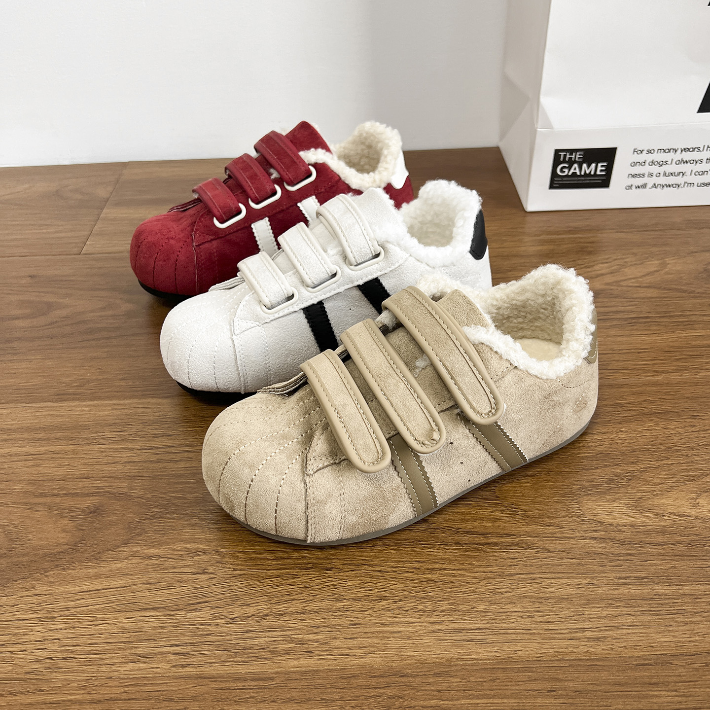 超软底保暖德训鞋哦~~百搭又好看