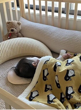 Newborn breastfeeding pillow moon pure cotton cushion childr