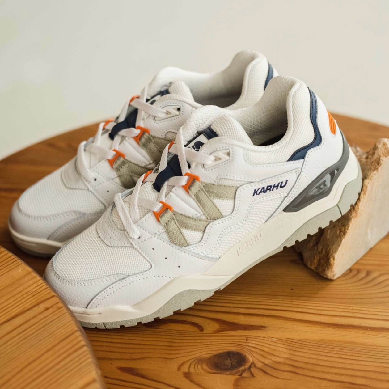 卡虎 Karhu Fuison XT 春夏款  和光同尘 复古休闲鞋 男女同款