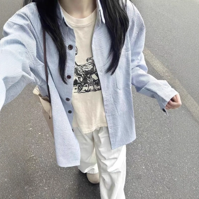 蓝色条纹衬衫外套女上衣早秋春季新款韩系慵懒风宽松防晒休闲衬衣