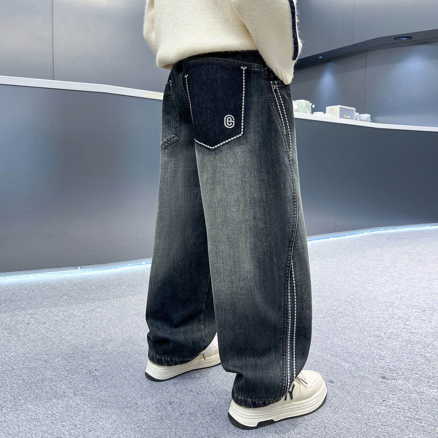 儿童岁2026裤子春装裤大童时髦男童新款痞帅12哈伦春季牛仔裤休闲