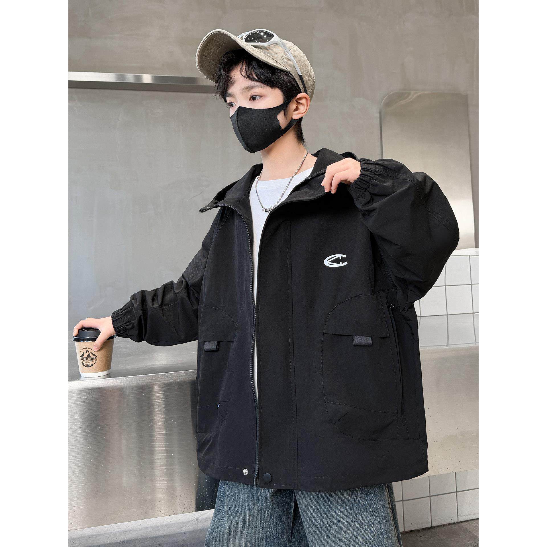 男孩2026帅气连帽外套春装男童夹克新款炸街潮春秋儿童上衣中大童