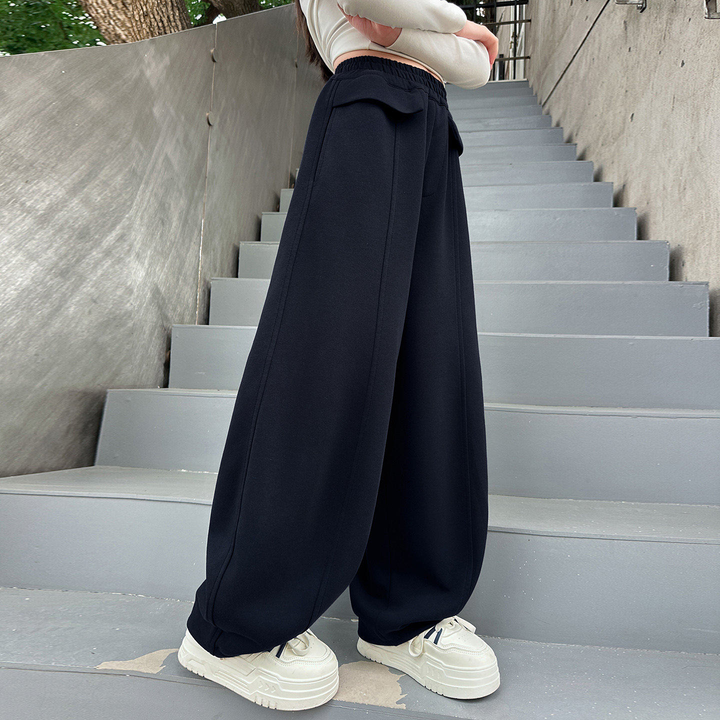 弯刀运动裤春秋儿童休闲裤洋派卫裤2026新款女童时尚女孩拼接裤子