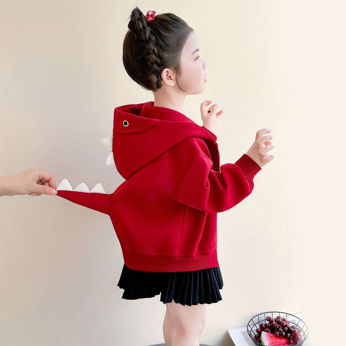 外套2026洋气春秋季炸街上衣春装儿童宝宝恐龙女童棒球时髦新款服