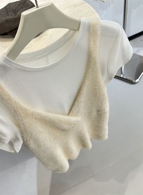 mi*u风红色叠穿针织吊带背心女26早春款外搭温柔显瘦V领马甲上衣