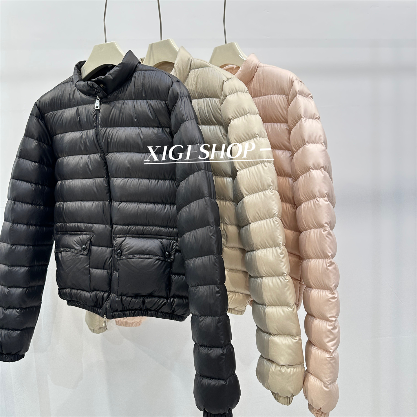 定制珠光粉0压感轻薄羽绒服女冬季显瘦保暖短款90白鸭绒夹克外套