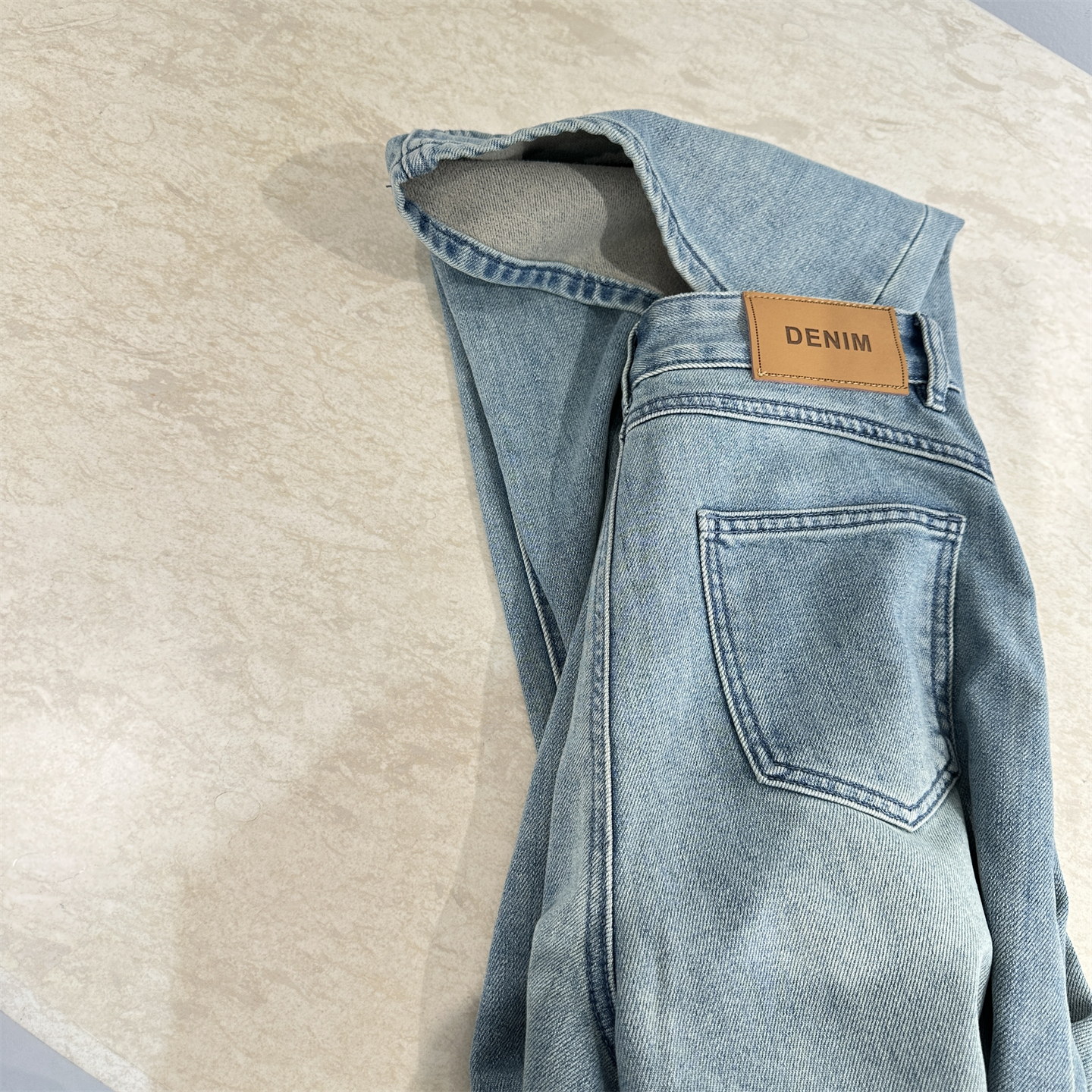 版型ju好复古高腰蓝色阔腿牛仔裤女2025新款显瘦磨绒直筒长裤秋冬