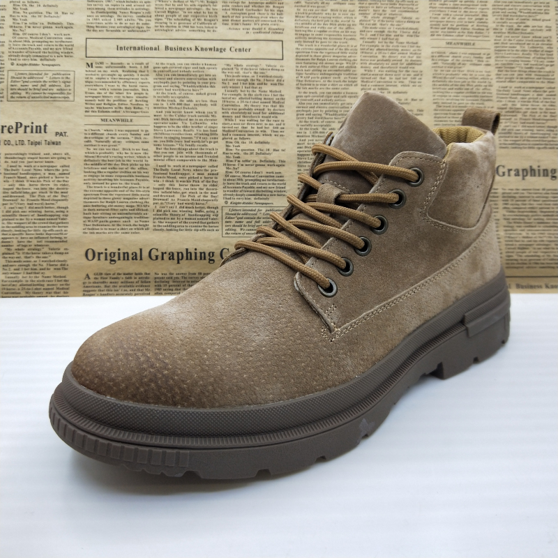 马丁靴工装靴沙漠靴透气男靴子