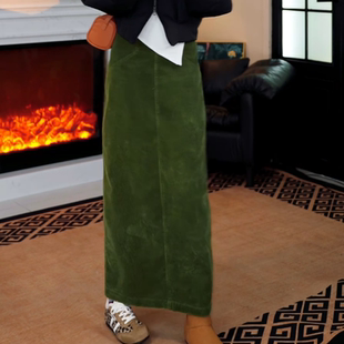 小众温柔复古灯芯绒绿色半身裙长宽高腰显瘦时尚 女 直筒2025冬季