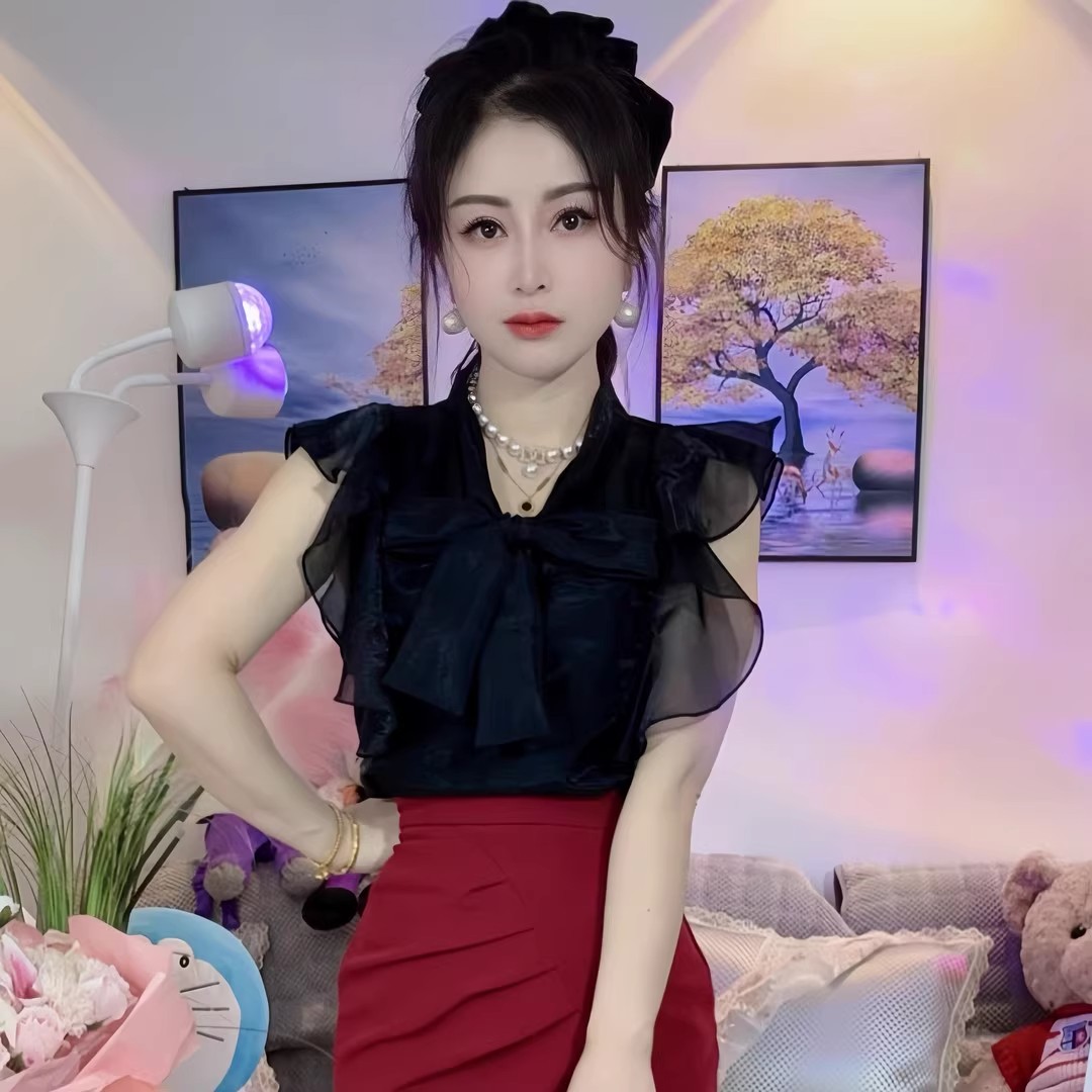 法式洋气飞飞袖衬衫女夏季新款蝴蝶结系带减龄时尚荷叶边甜美上衣