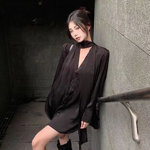 白色v领飘带衬衫裙女春季垫肩长袖衬衣设计感小众宽松中长款上衣