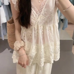 背心潮 法式 V领蕾丝上衣女夏季 穿搭设计感修身 露背荷叶边拼接无袖