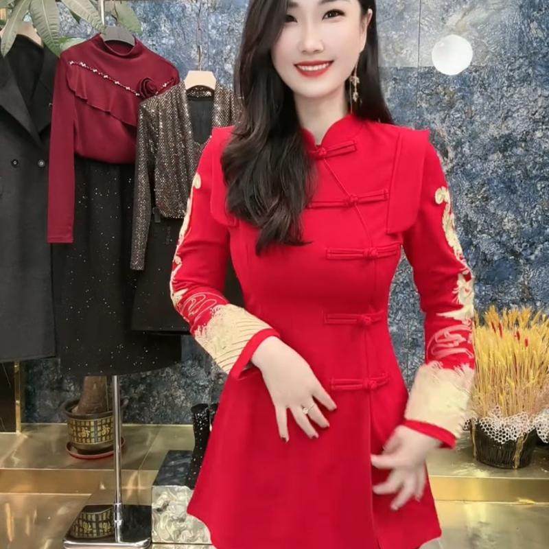 开叉刺绣改良旗袍裙新年款国风修身遮肚新中式减龄百搭连衣裙女装,女装/女士精品,旗袍,淘宝优惠券,粉丝福利购,淘宝优惠卷