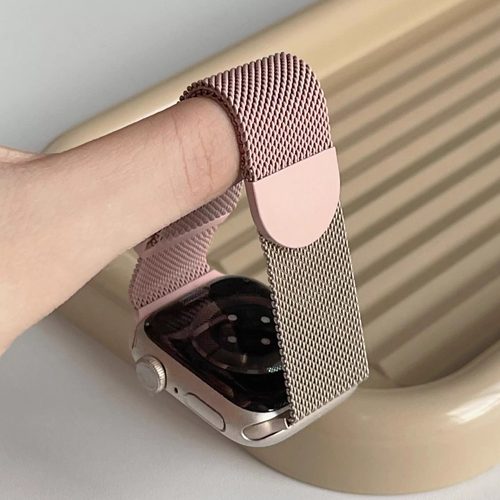 适用iwatchS10表带米兰尼斯苹果手表8applewatch9淡粉简约磁吸链式夏天透气S76SE高级金属星光色女不锈钢回环