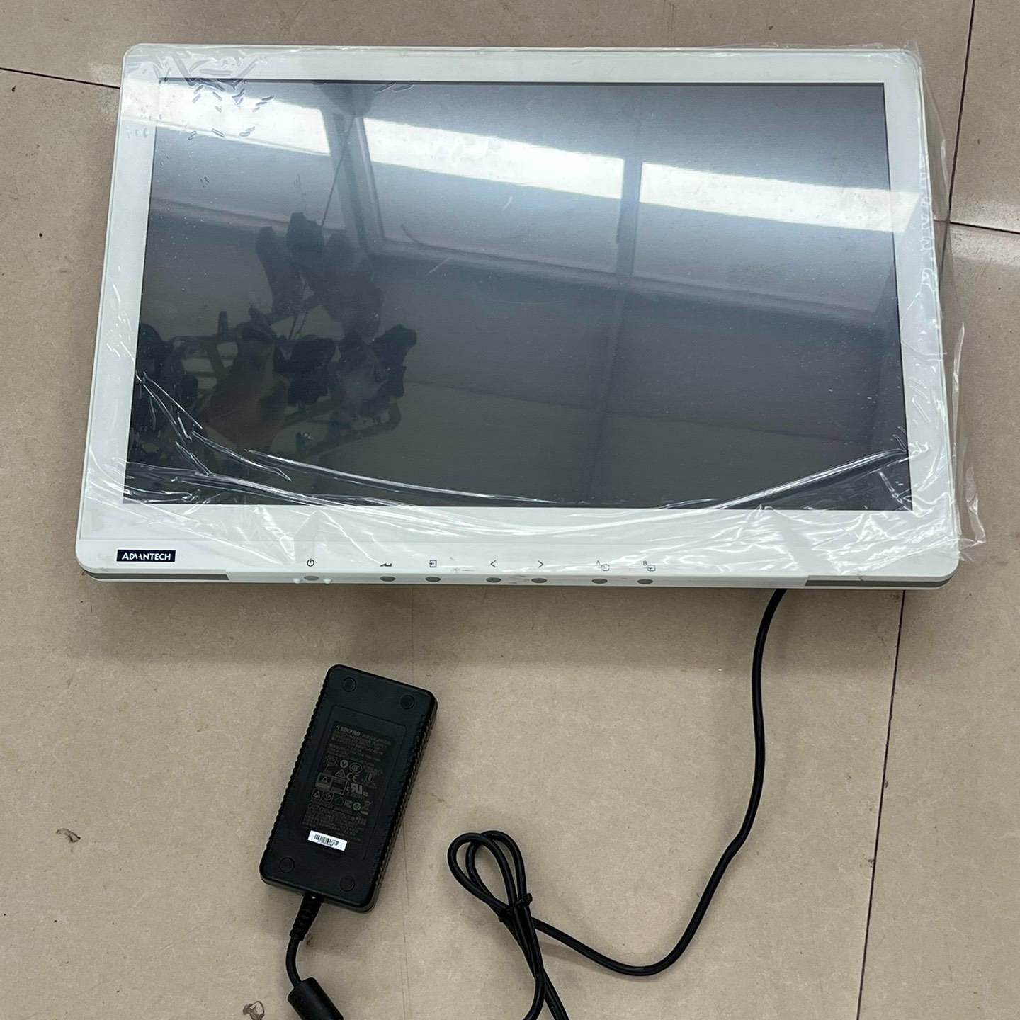 议价PAX-324 24全高清显示器 | Advante适用