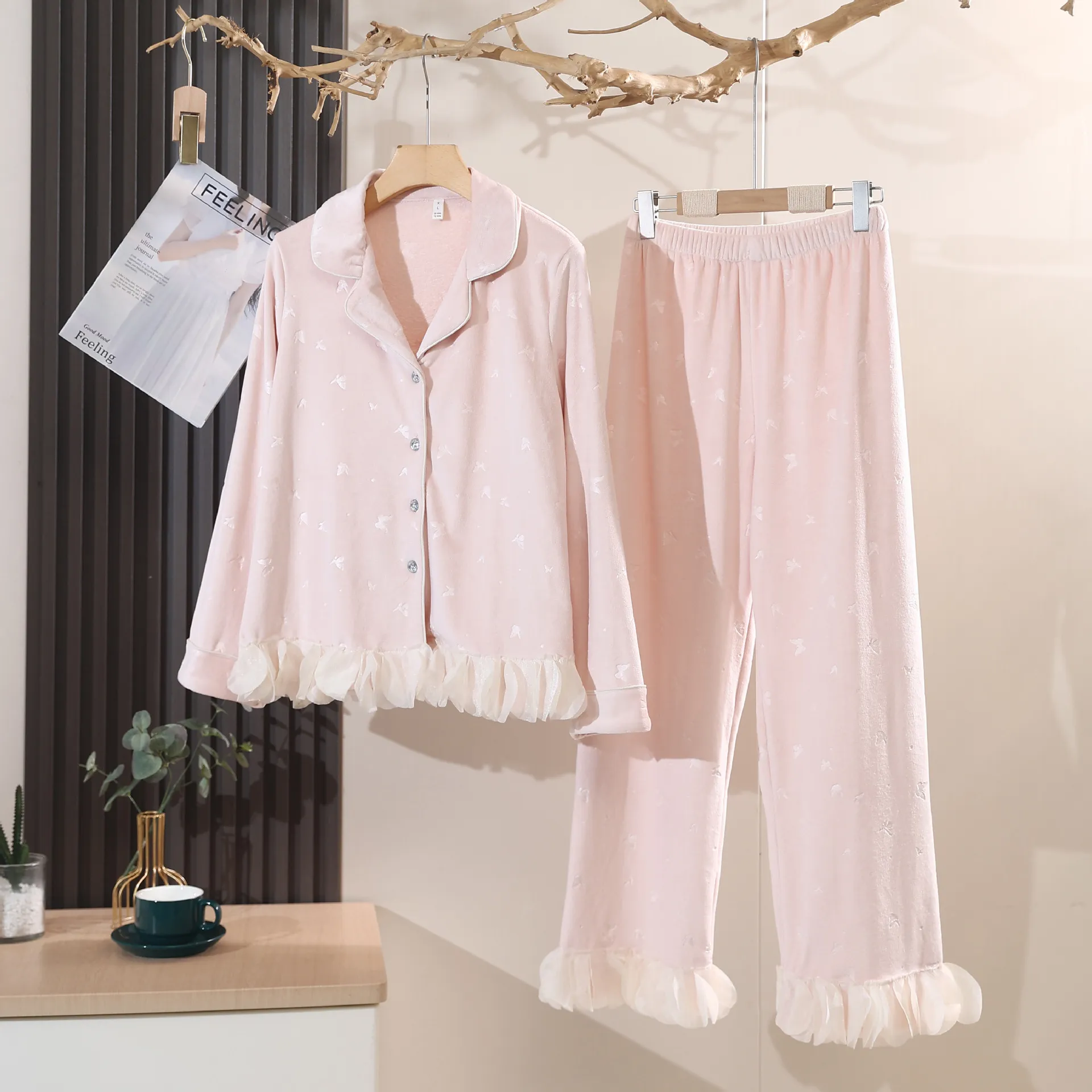 海岛绒秋冬睡衣超柔双面蝴蝶压花女长袖长裤高级感家居服