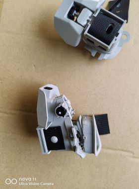 新到适用于特斯拉换新版MODEL3后排衣帽钩全新原装下线分左右包邮