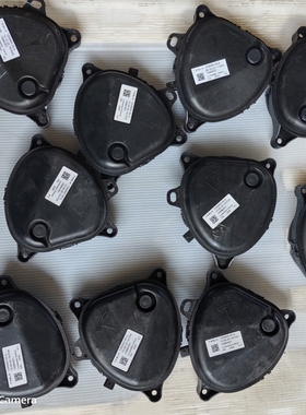 新到适用于特斯拉modelymodel3蜂鸣器发射器报警器全新原车包邮