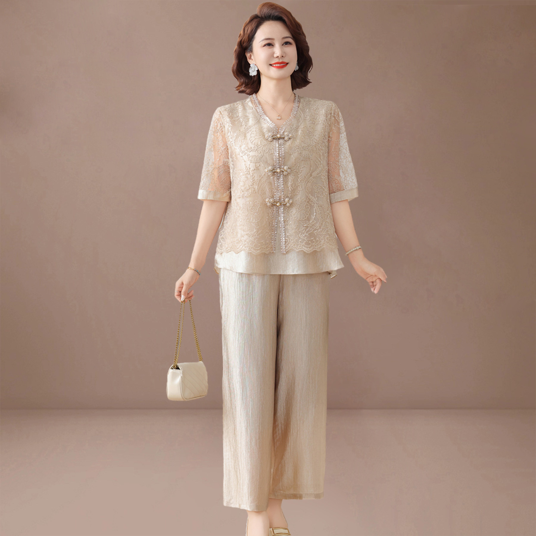 新中式妈妈夏装套装2026新款中老年女装夏季上衣短袖小衫两件套
