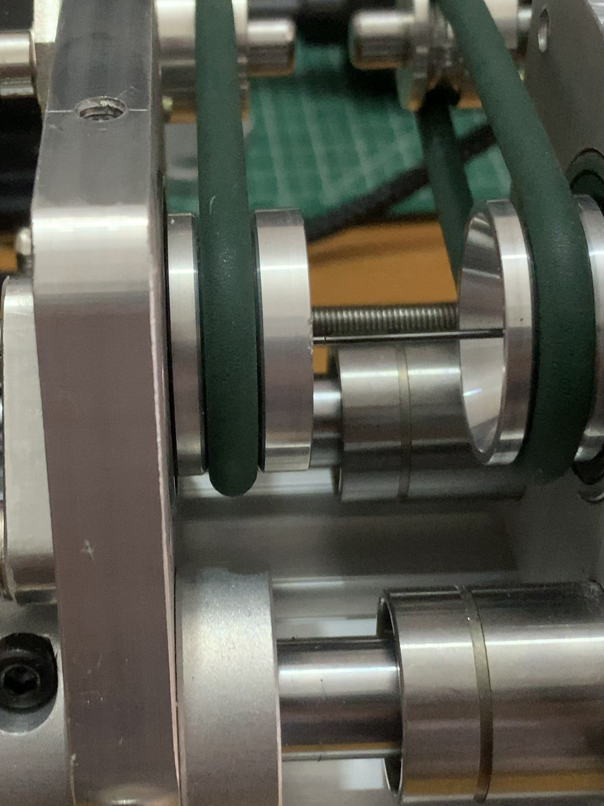 浮漂打孔机同心机芦苇电子漂电池仓纳米巴木鱼漂钻孔脚尾对接机