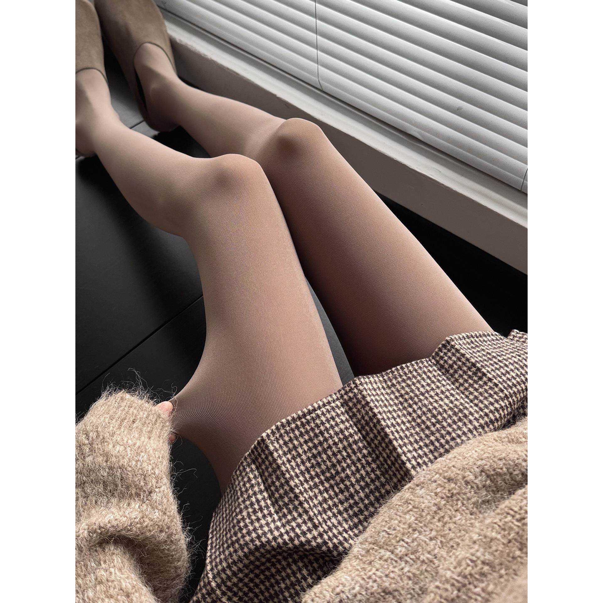 日本代购咖啡色连裤袜女秋冬日系jk米白丝袜天鹅绒烟灰打底袜漫画