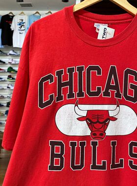 Autismss宝藏屋chicago芝加哥美式复古篮球街头大红色短袖T恤潮