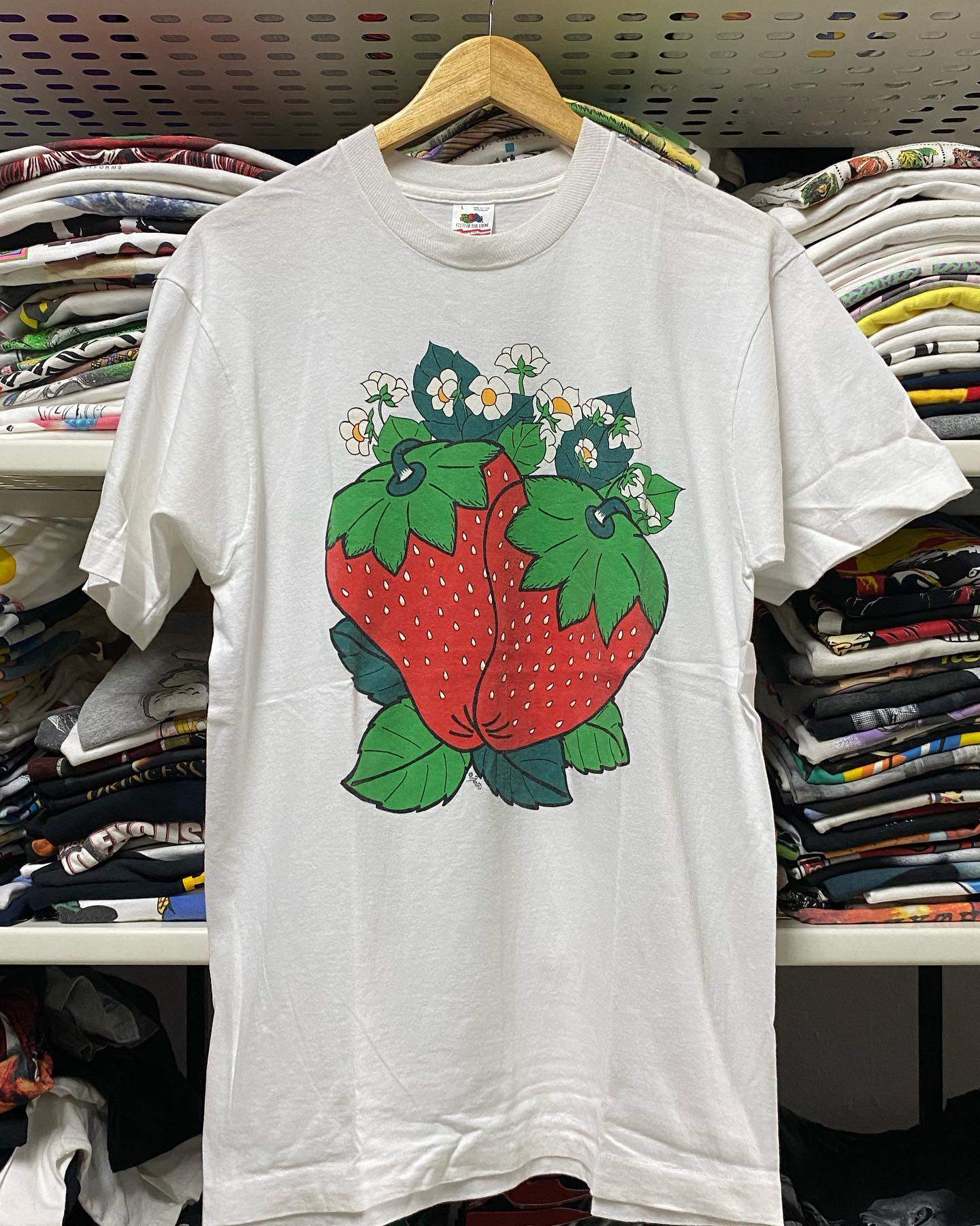 AUTISMSS TREASURE HOUSE 딸기 꽃 딸기 흰색 꽃 티 반팔 티셔츠