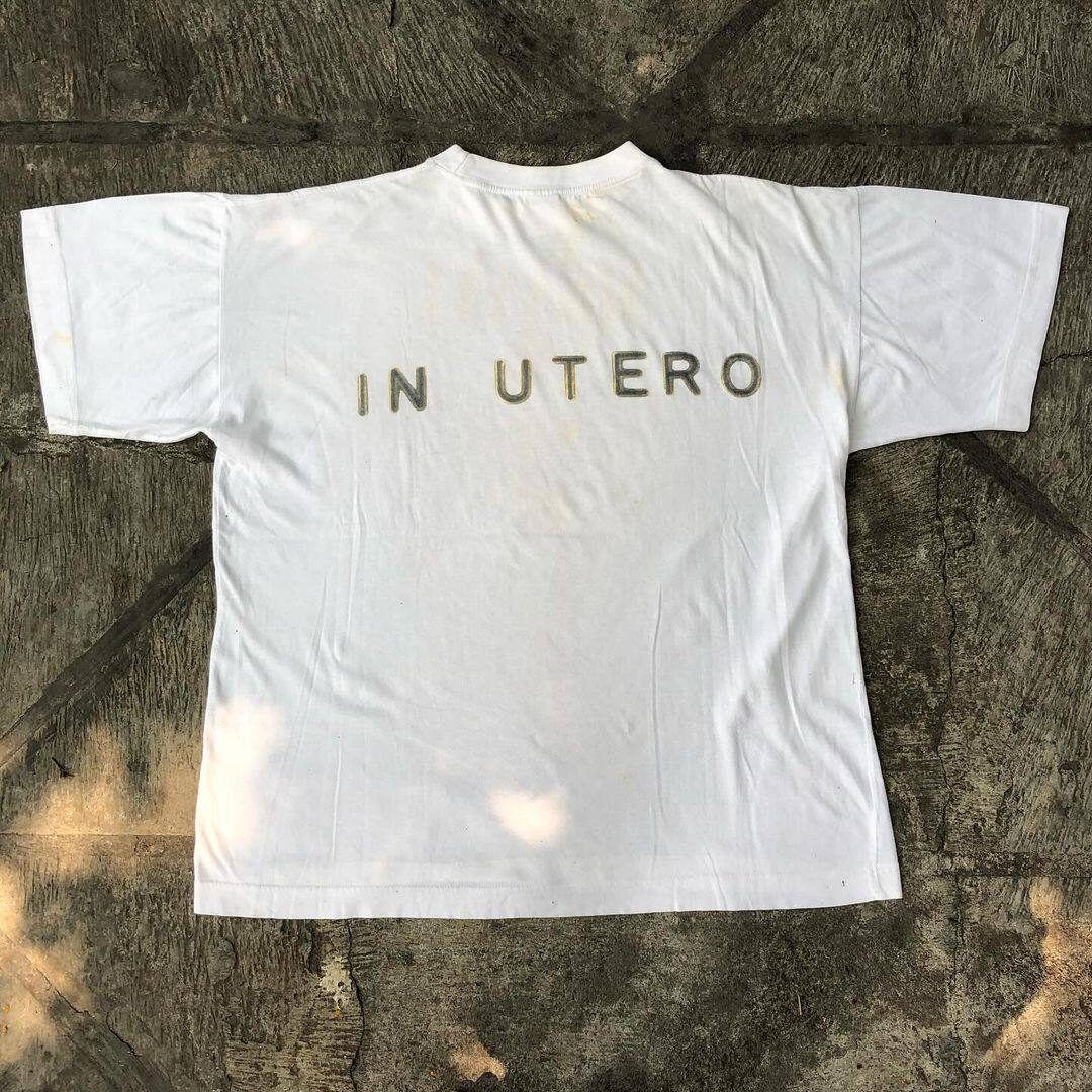 자폐증의 보물창고  작은 넥라인에 추천  너바나 밴드 윙스 트렌디 남성 및 여성 반팔 티셔츠