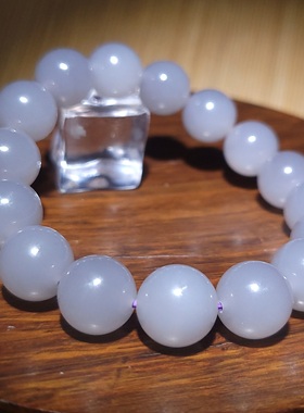 YQ011501 新疆的猫52.5克直径13mm水灵粉紫烟青玉圆珠手链 和田玉