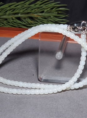 新疆的猫L102405 23.8克直径5-4mm白度浓郁于田羊脂白老型珠项链