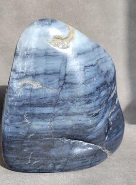 新疆的猫C121701 4.1公斤白肉似雪山盖顶很有意境的青花山子摆件