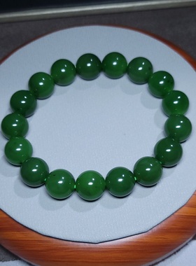 新疆的猫Z122006 46.0克，R12油亮七号矿老料亮艳菠菜绿碧玉手串