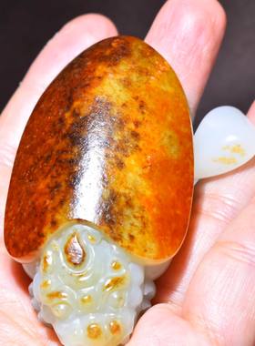 新疆的猫SBH68 82.9克，整面红褐皮高青白玉籽料苏工龙龟把件